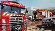 Incêndio em empresa de tapeçaria mobiliza Bombeiros no Cataratas