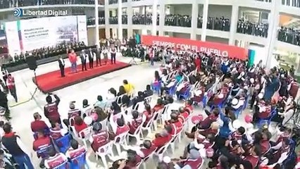 Dimite el primer ministro de Perú