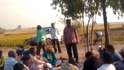 ঝাড়গ্রাম: সেতু নির্মাণ না হলে ভোট বয়কটের ডাক!