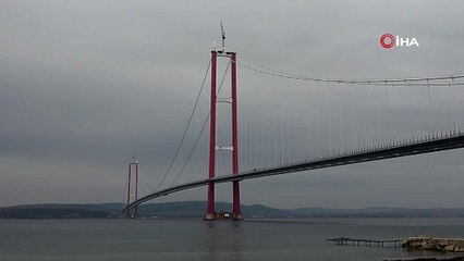 1915 Çanakkale Köprüsü kulelerine top mermisi yerleştiriliyor