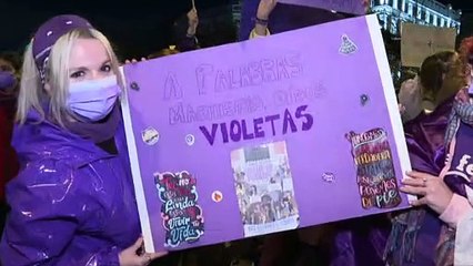 Expertos abogan por más educación sexual en igualdad en este 25N