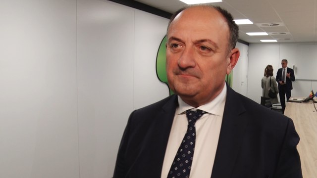 Placer la Wallonie à la pointe des technologies qui soutiendront la transition dans l'aéronautique (Willy Borsus)