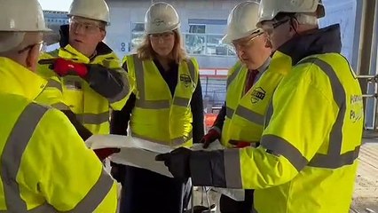 Penny Mordaunt port visit