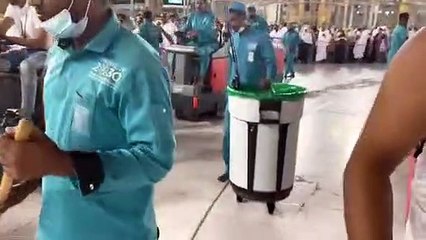 Mecca Masjid Al Haram Floor cleaning masjid Al Haram