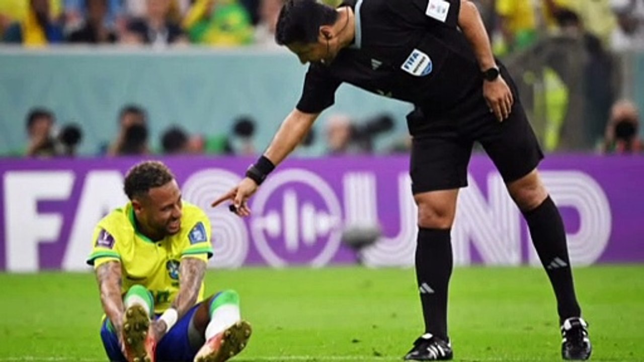 Neymar estará bajo observación por esguince en el tobillo derecho