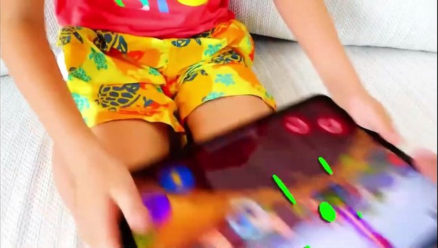 Vlad and Niki play with kids playhouses stories for children