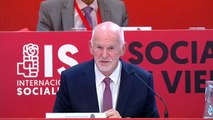 Sánchez, elegido presidente de la Internacional Socialista por aclamación