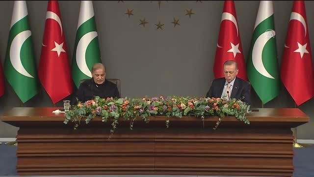 Pakistan Başbakanı Şerif: Savunma alanındaki iş birliğimiz çok daha geniş bir ölçeğe ulaşmalı