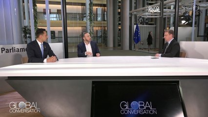 Interjú: az EP a befagyasztott orosz pénzekből építené újjá Ukrajnát