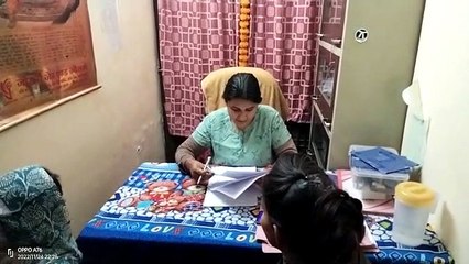युवक के बहकावे में आकर किशेारी ने छोड़ा घर, 16 साल की उम्र में कर ली कोर्ट मैरिज...