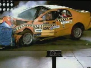 New Chinese Car Crash Test Disaster - 2007 Brilliance BS6