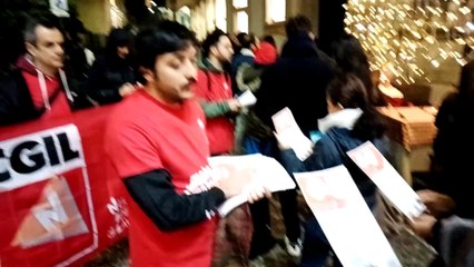 Amazon, protesta dei sindacati in occasione del Black Friday