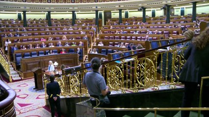 La oposición concluye que los vídeos de Melilla contradicen a Marlaska