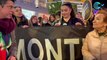 Discusion entre feministas en la manifestacion de Madrid