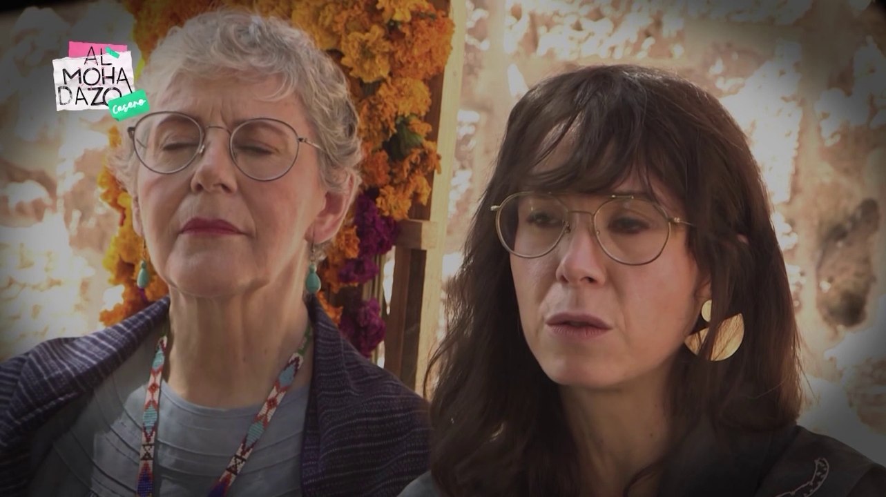 Entrevista con la directora Natalia Beristáin y la primera actriz Julieta Egurrola - Almohadazo Casero