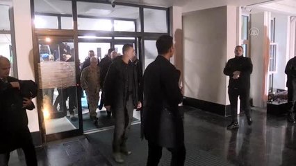 İçişleri Bakanı Soylu, kent merkezinde bulunan çadır kenti gezdi