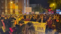 La marcha feminista en Vallecas apoya a Montero al grito de «¡esto nos pasa por unos jueces fachas!»