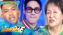 Ion receives messages from his friends and family | It's Showtime