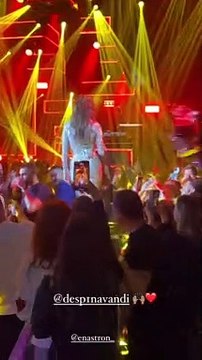 Δέσποινα Βανδή: Είχε πρεμιέρα και ο Βασίλης Μπισμπίκης ήταν εκεί και την αποθέωσε!