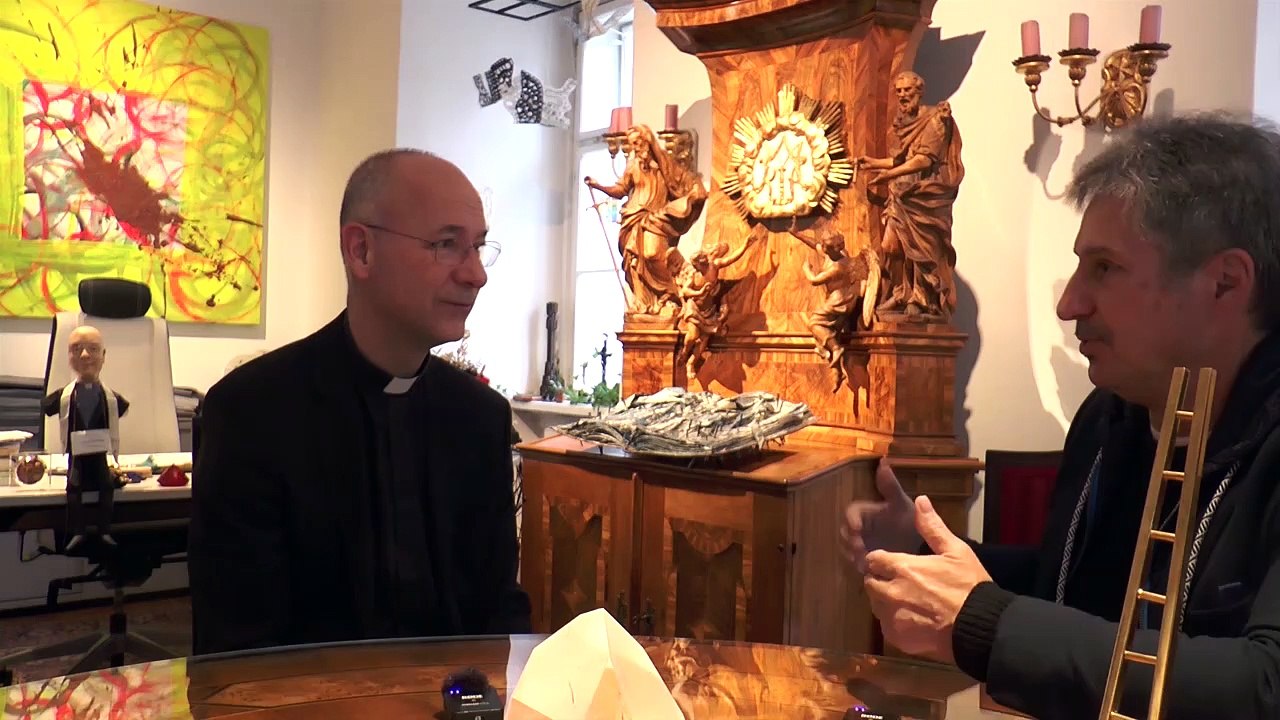 Wien - Stephansdom Dompfarrer Toni Faber zur Adventzeit