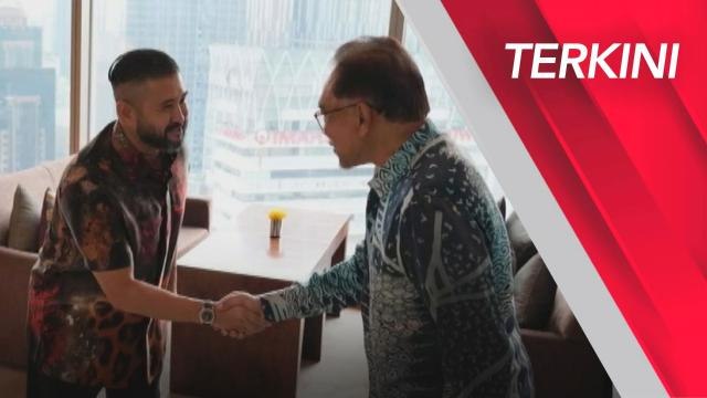 [TERKINI] Perdana Menteri menghadap Tunku Mahkota Johor