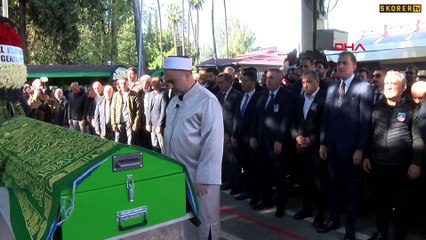 Fatih Terim'in annesi son yolculuğuna uğurlandı