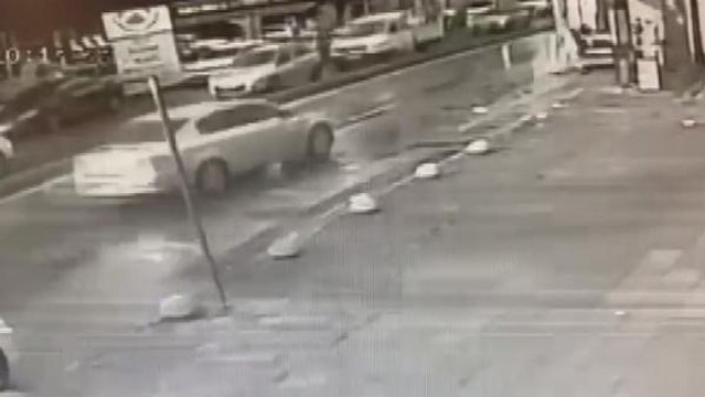 Kaza anı fotoğrafları // Ümraniye'de kalp krizi sonrası kaza iddiası