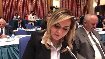 Aylin Cesur'dan Bakan Koca'ya: Şehir Hastanelerine Aktardığınız Kaynakla 187 Sma'lı Çocuğun Tedavi Masrafını Karşılayabilirsiniz