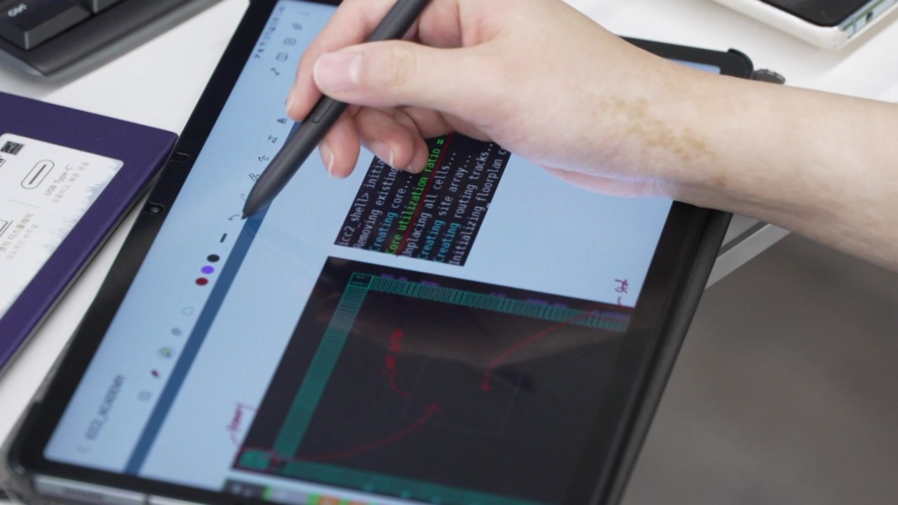 백화점에 반도체 인력 양성 허브...산업 협력 새 모델 / YTN