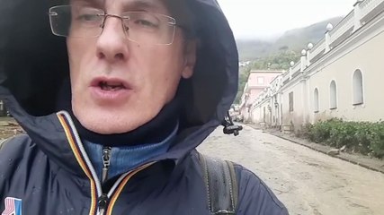 Ischia, il fiume di fango continua a muoversi