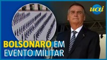 Bolsonaro participa de evento militar no Rio de Janeiro