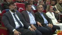 İzmir'de AK Parti'ye 100 yeni üye