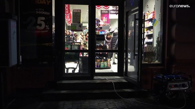 Ukraine war: 'Power restored' to Kherson, Russia 'using old cruise missiles', Holodomor remembered