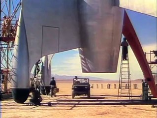 Destination... Lune ! Bande-annonce (EN)