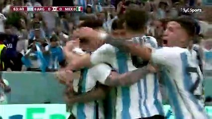 ¡Qué golazo! Messi la clavó abajo para Argentina 1 - 0 México