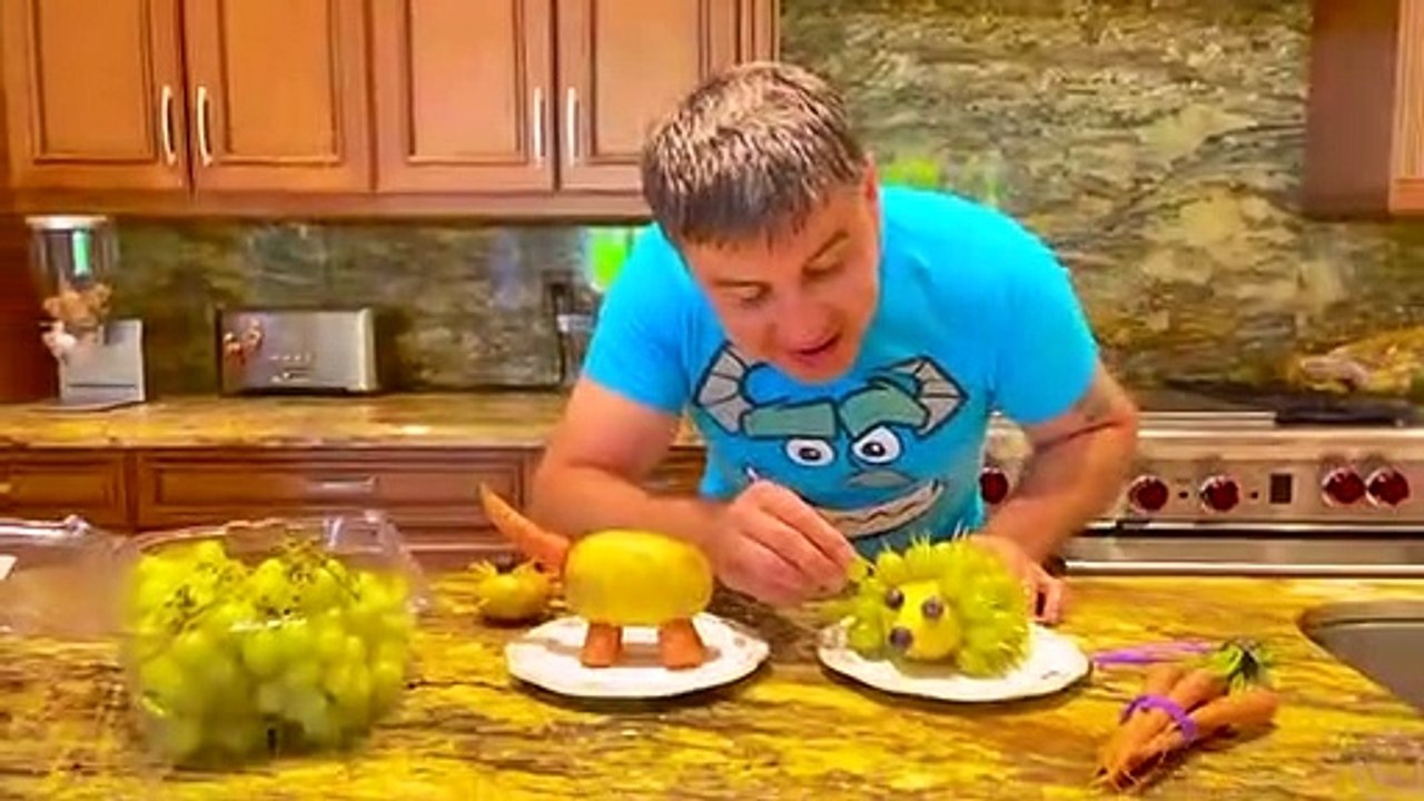 ناستيا و قصة تعليمية عن الغذاء الصحي للأطفال! م...