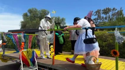 Thousands flock to regional NSW town to celebrate Rainbow on the Plains festival