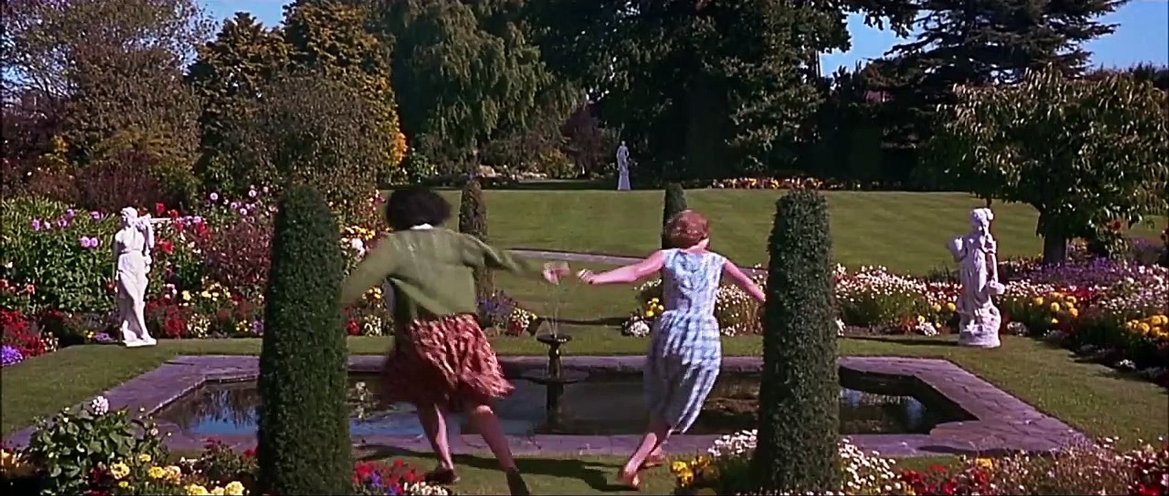 Créatures célestes Bande-annonce (EN)