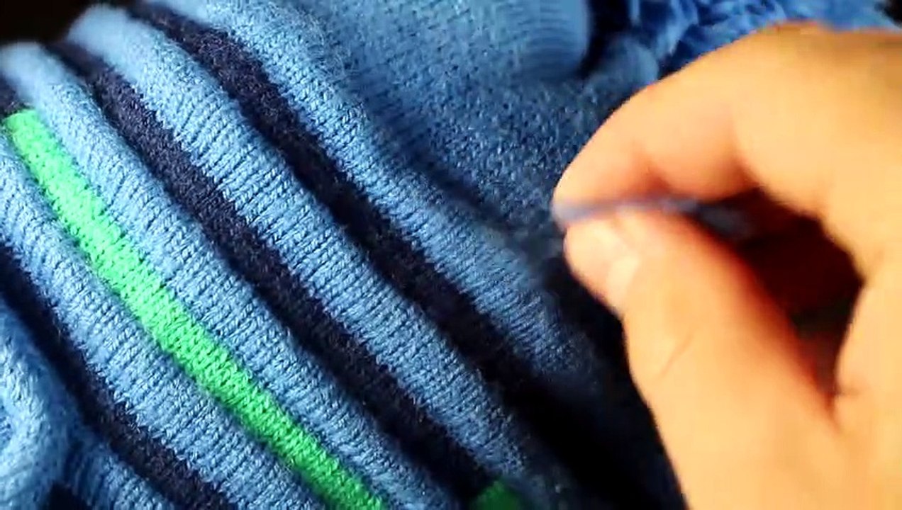 How to Remove Lint balls in Clothes, Daily Life Hack, Save It You May Need Later