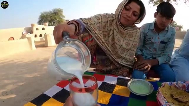 Desert Women Morning Routine in winter | Village Life Pakistan | Traditional Desert Village Food