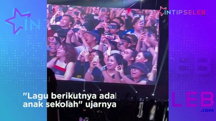 Weezer Bawakan Lagu 'Anak Sekolah' di Soundrenaline 2022