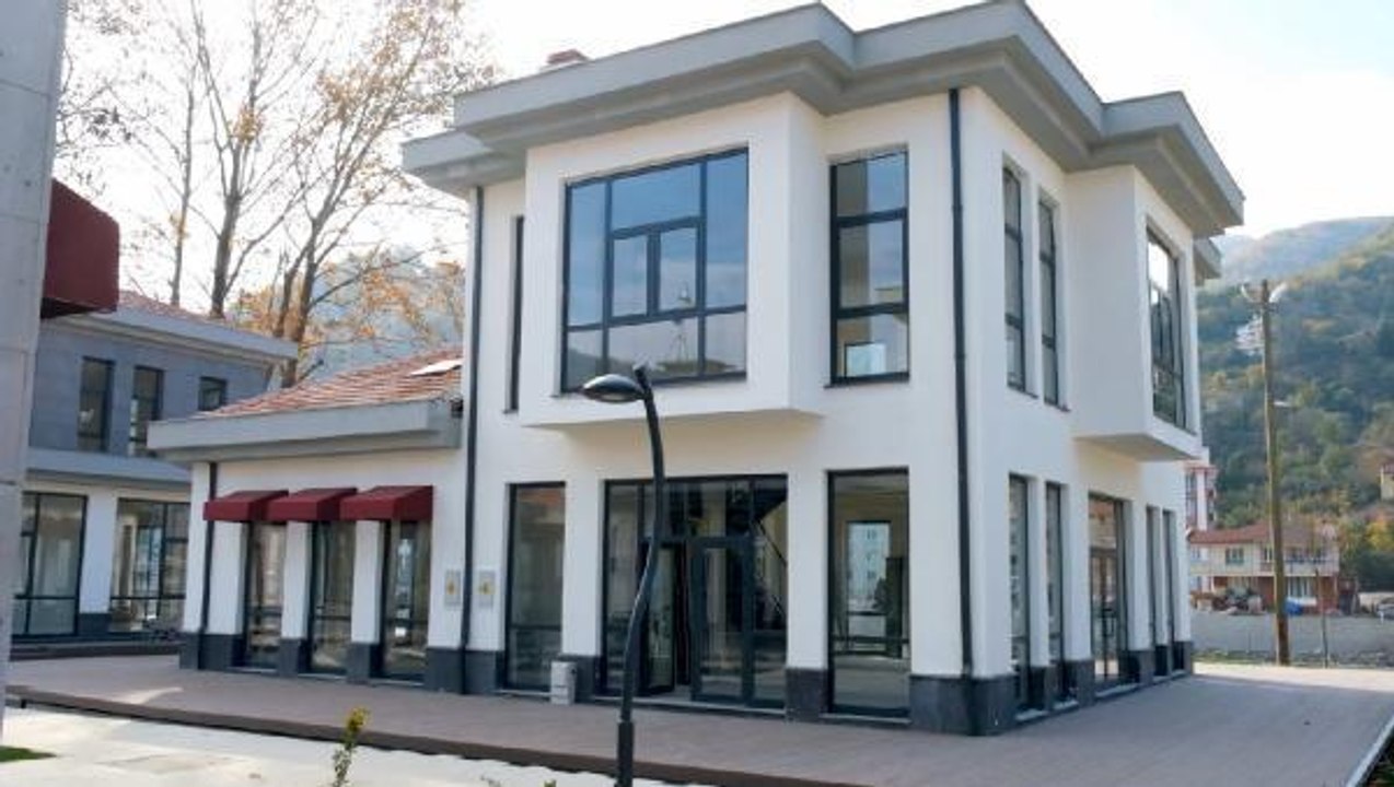 Bakan Kurum: Bozkurt'ta ilk anahtarları Aralık'ta teslim etmeye başlıyoruz