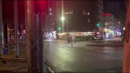 BEYOĞLU'NDA ŞÜPHELİ VALİZ PANİĞİ- 1