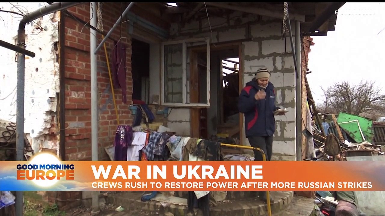 Ukraine war: Snowy Kyiv battles power cuts, Russia 'may leave' Zaporizhzhia, Kherson exodus