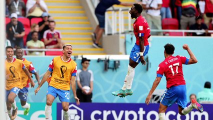 Costa Rica vence e embola Grupo E