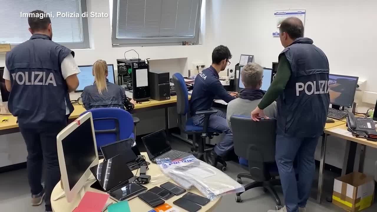 Truffe a imprese con false Pec di banche in tutta Italia, sette perquisizioni