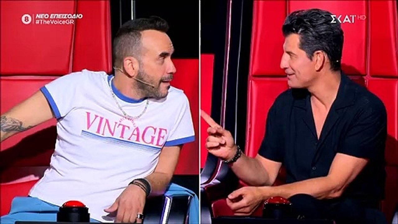 The Voice: Ο Μουζουράκης έψησε» τη διαγωνιζόμεν...