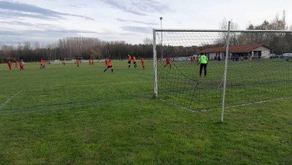 OCCASION POUR L'AS DU PIC FACE À SAINT BARTHÉLÉMY DE VALS