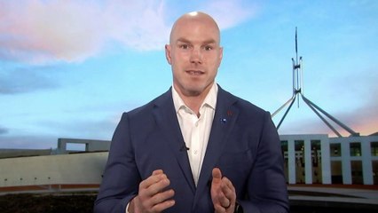 Business groups strike out at David Pocock' support to pass IR laws