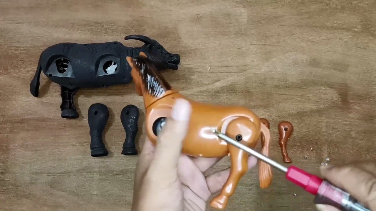 assembling a toy horse video Dailymotion